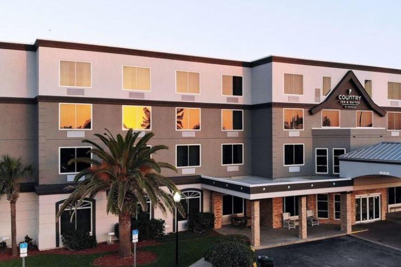 Hotel Country & By Radisson, Port Canaveral, Fl Cape Canaveral