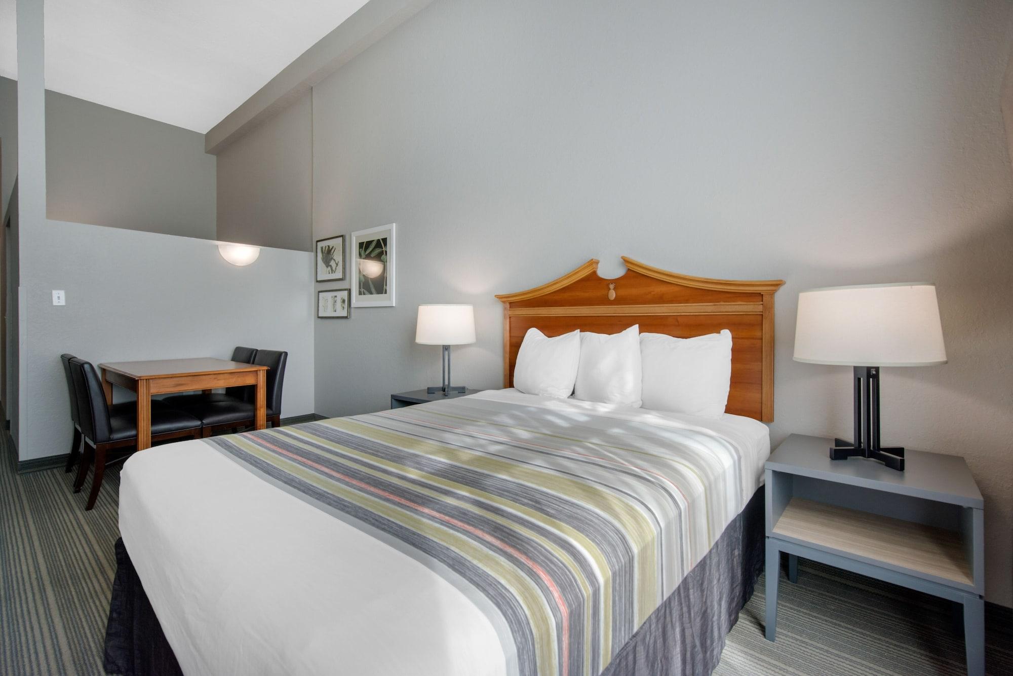 Country & By Radisson, Port Canaveral, Fl 3*