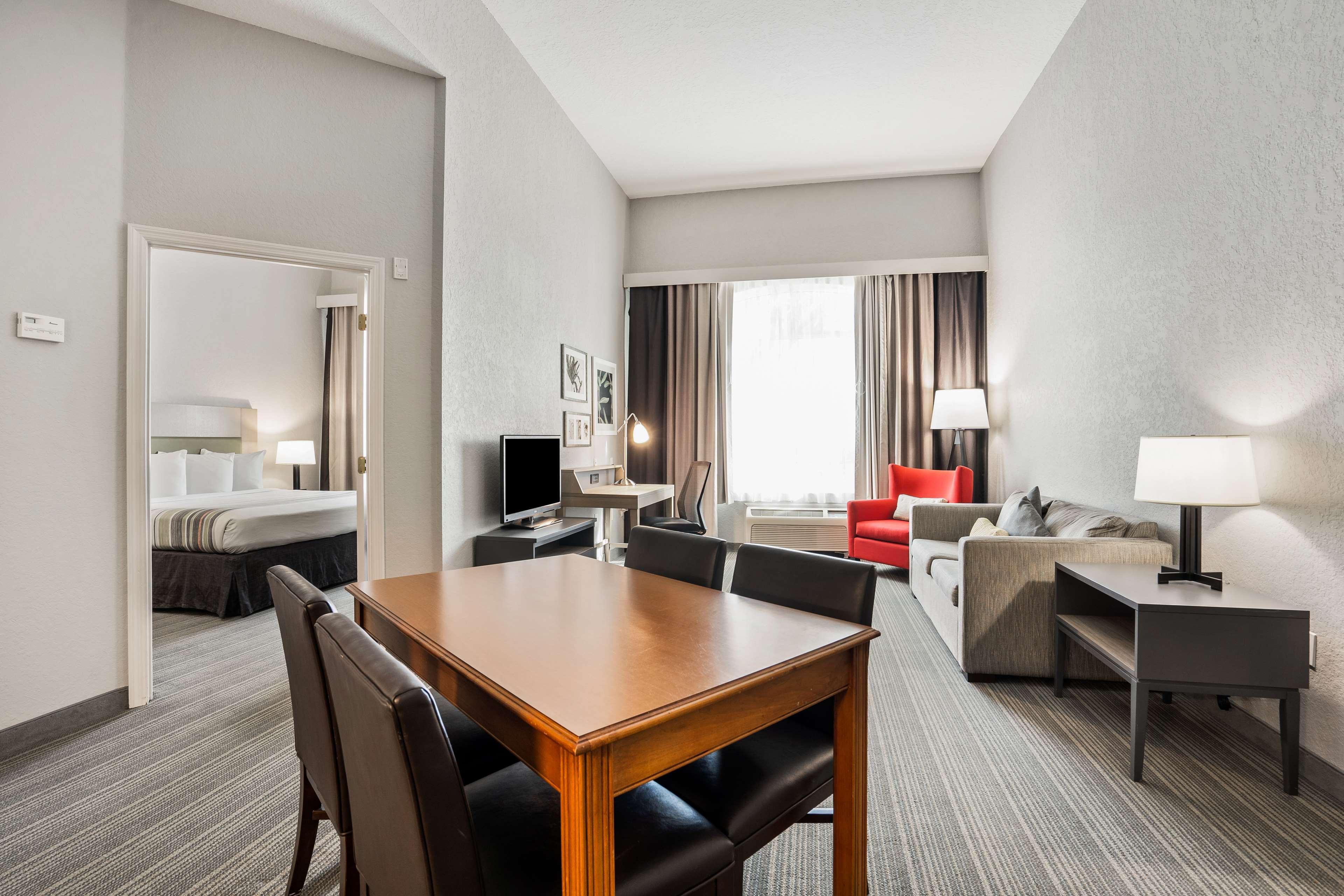 Country & By Radisson, Port Canaveral, Fl