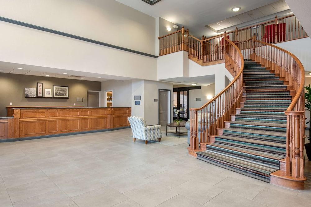 Hotel Country & By Radisson, Port Canaveral, Fl