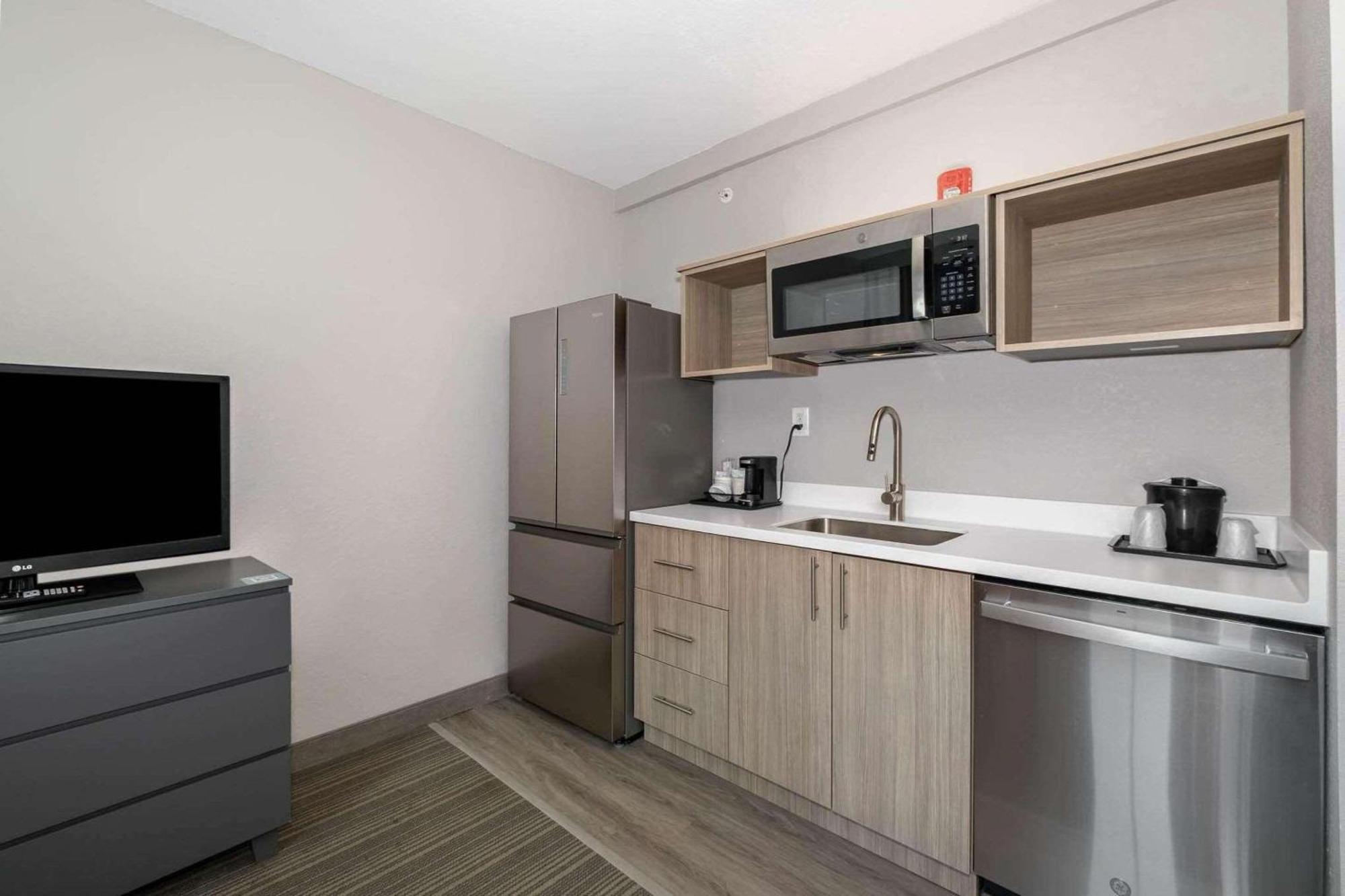 Country & By Radisson, Port Canaveral, Fl Hotel