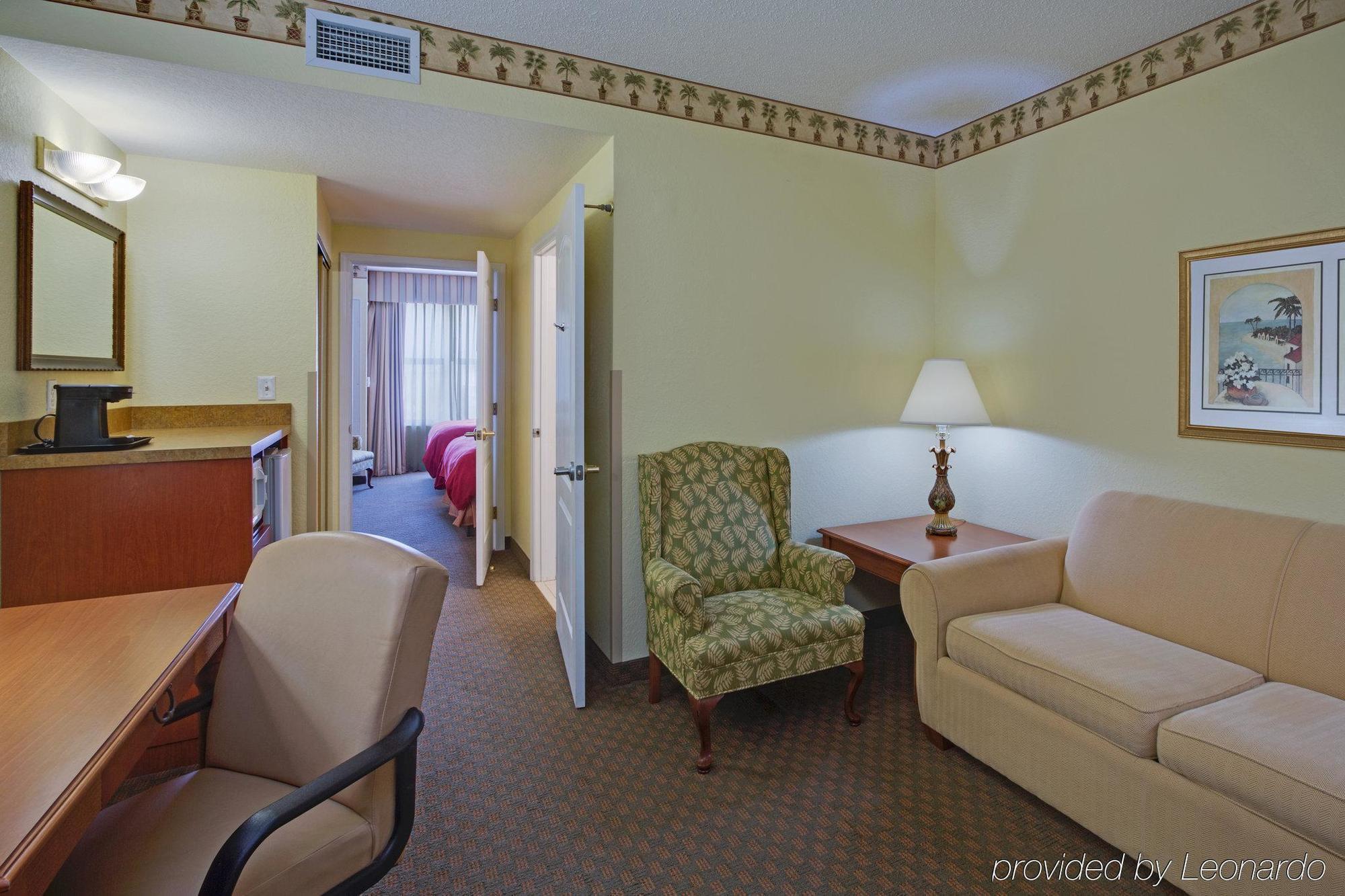 Country & By Radisson, Port Canaveral, Fl 3*
